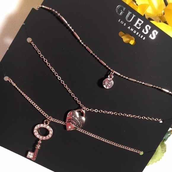 𝅺3/$29! GUESS Rose Gold Layered Necklace Key - Picture 2 of 7
